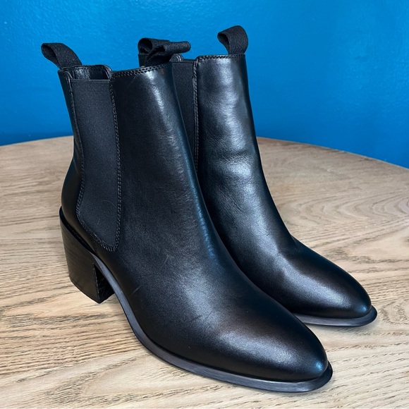 Tony Bianco Hampton Calais Black Leather Point Toe Chelsea Ankle Boots Size 6.5 - Picture 1 of 10